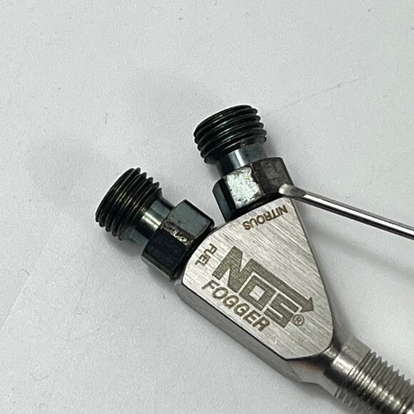 NOS 13716NOS Fogger Nozzle Stainless Blue Fittings Holley Nitrous 1/16 NPT - Picture 4 of 7